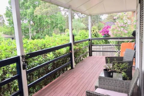 Comfy & Big Blue Cottage - Tourism Townsville 0