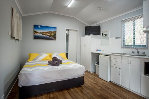 Kimberleyland Waterfront Holiday Park - Tourism Townsville 6