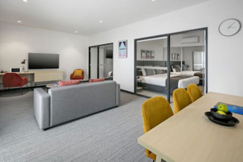 Quest Notting Hill - Tourism Townsville 0