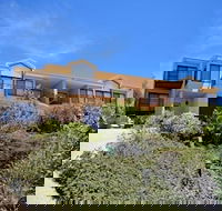 Dromaius 5 - Great Views of The Snowy Mountains - Tourism Townsville