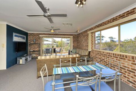 Cottage Court 10 Nelson Bay - Tourism Townsville 0