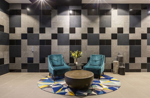 Qube Broadbeach - Tourism Townsville 3