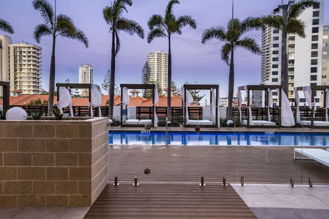 Qube Broadbeach - Tourism Townsville 1