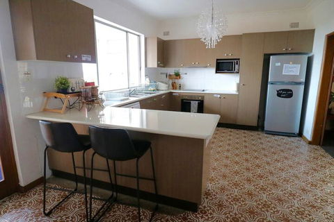 Sydney Airport Forest Rd Casual Stay - Tourism Townsville 5