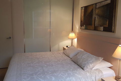 Quay Street - Sydney Central - Tourism Townsville 3