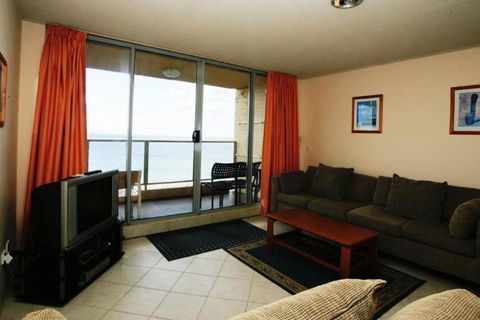 Ebbtide Unit 29 2 6 North Street - Tourism Townsville 3