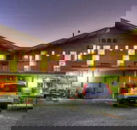 Kookaburra Ski Lodge - Tourism Townsville