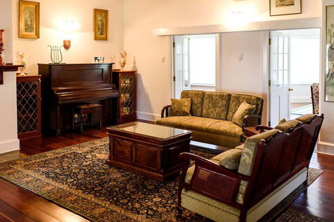 Fairlawn Estate - Tourism Townsville 3