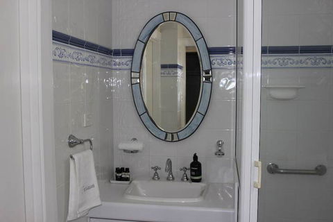 Fairlawn Estate - Tourism Townsville 4