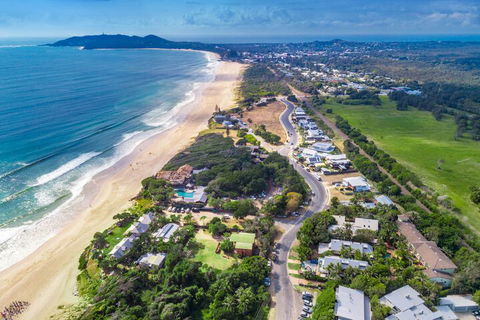 A PERFECT STAY - 3 Salty Sisters - Tourism Townsville 1