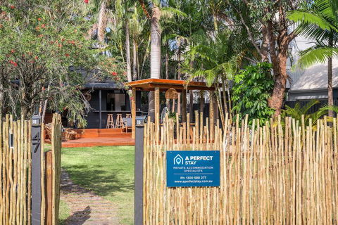 A PERFECT STAY - 3 Salty Sisters - Tourism Townsville 2