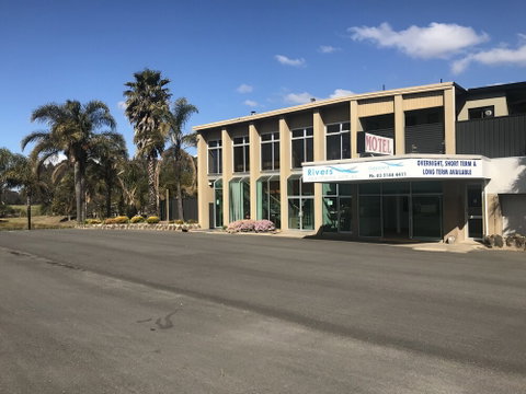 Rivers Apartments & Motel Sale Gippsland - Tourism Townsville 6