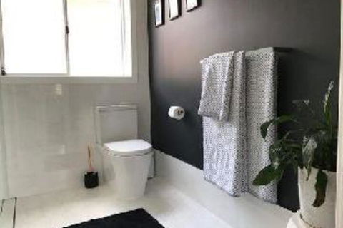 Louisa Court 4 / 49 Donald Street - Tourism Townsville 2
