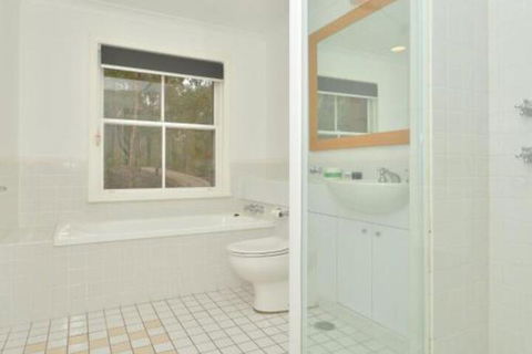 Villa 3br Tranquility Resort Condo Located Within Cypress Lakes Resort (nothing Is More Central) - Tourism Townsville 5
