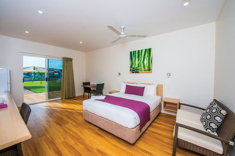 Club Tropical Resort Darwin - Tourism Townsville 4