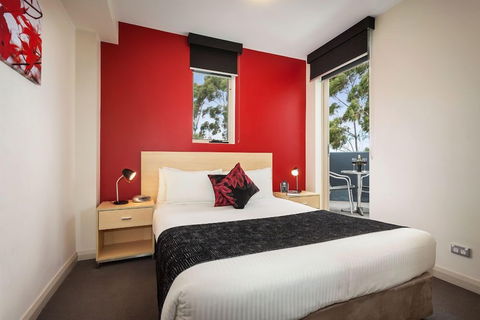 Quest Castle Hill - Tourism Townsville 3