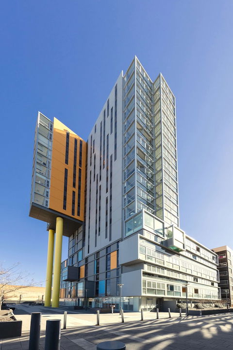 IStay Precinct Adelaide - Tourism Townsville 3
