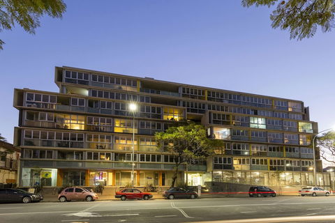 IStay Precinct Adelaide - Tourism Townsville 4