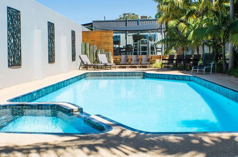 Peninsula Nelson Bay Motel And Serviced Apartments - Tourism Townsville 1