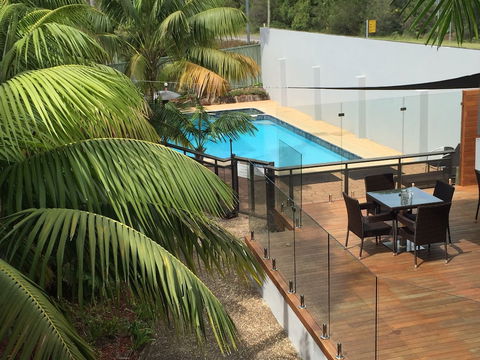 Peninsula Nelson Bay Motel And Serviced Apartments - Tourism Townsville 2