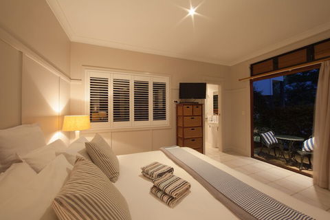 Cavvanbah Beach House - Tourism Townsville 1
