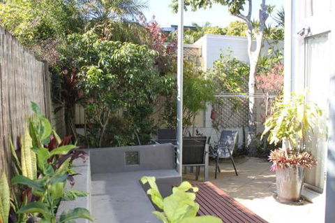 A Beautiful Flat - Tourism Townsville 1