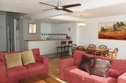 A Beautiful Flat - Tourism Townsville 2