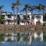 Beachfront 2 25 Willow Street - Tourism Townsville 0