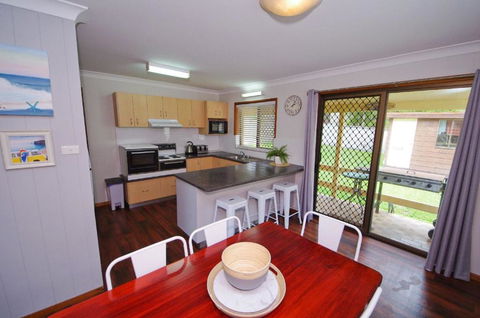 Breakaway 11 Scott Street - Tourism Townsville 6