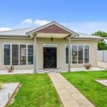 Zaahira House - Tourism Townsville 0
