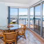Fairholme 8 Perfect Lakefront Position - Tourism Townsville 0