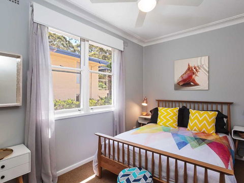 Little Beach House 4 James Crescent Little Beach With Air Con WiFi & Boat Parking! - Tourism Townsville 1