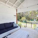 Little Beach House 4 James Crescent Little Beach With Air Con WiFi & Boat Parking! - Tourism Townsville 0