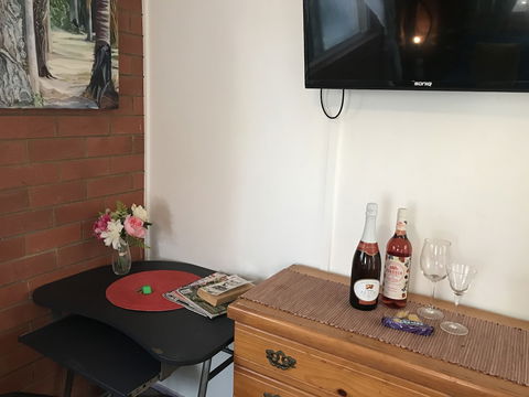 XYL Seaside Homestay - Tourism Townsville 2