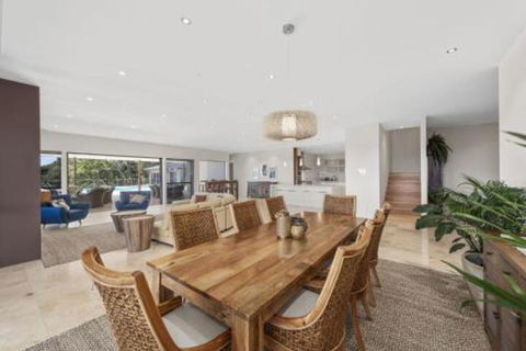 Mont Sapphire Luxury Estate - Tourism Townsville 0