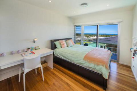 Shambhala At Sapphire Beach - Tourism Townsville 6