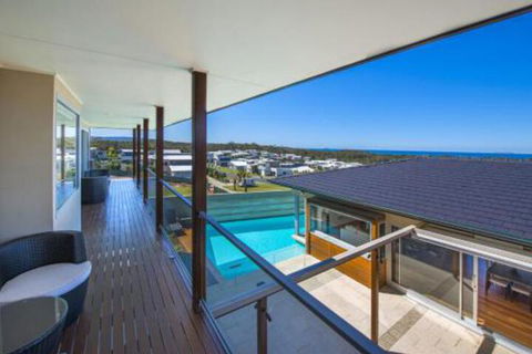 Shambhala At Sapphire Beach - Tourism Townsville 0