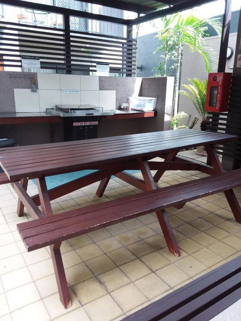 Jackies Studio Apartment - Tourism Townsville 2