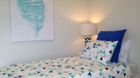 ST ANDREWS BEACH APARTMENT 4.02 - Tourism Townsville 4