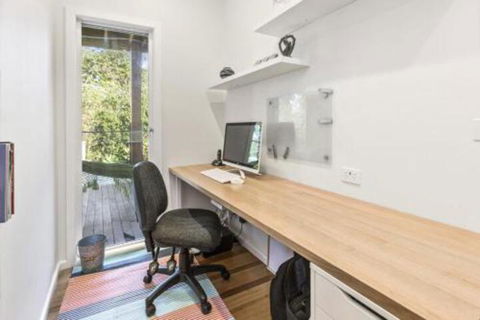 COASTAL BREEZE BALNARRING - Tourism Townsville 2