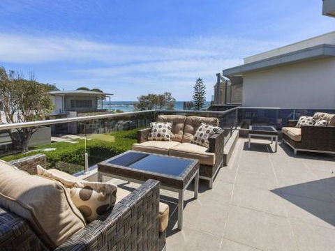 SEA GRANGE MORNINGTON - Tourism Townsville 6
