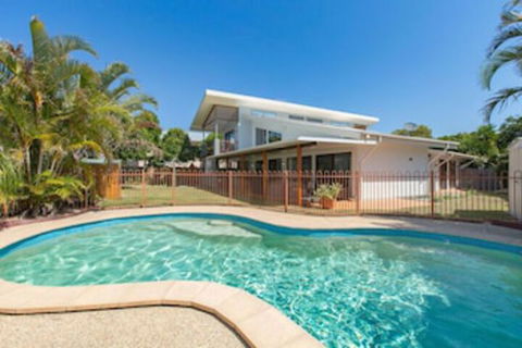 COASTAL SOUL - Tourism Townsville 0
