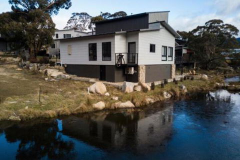 Chloes Chalet - Tourism Townsville 4