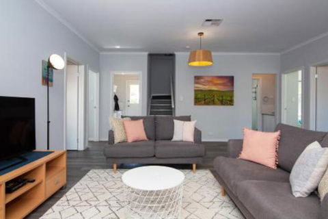 Xanadu Aldinga Beach - Tourism Townsville 6