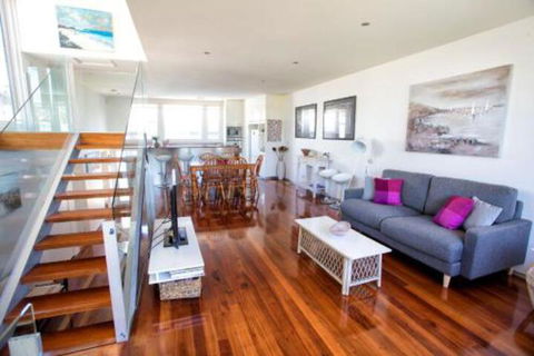 BELLA CASA - Tourism Townsville 0