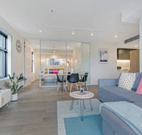NEW Cozy Comfy APT Near Sydney Airport  CBD - Tourism Townsville