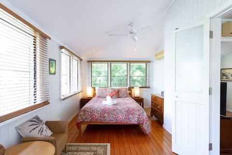 Edenvale Cottage In Beautiful Tropical - Tourism Townsville 4