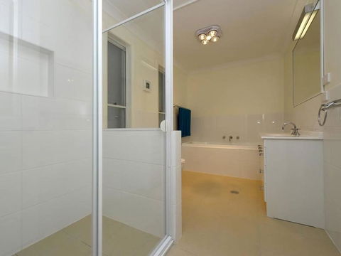 Ocean View OasisatFingal Bay - Tourism Townsville 5