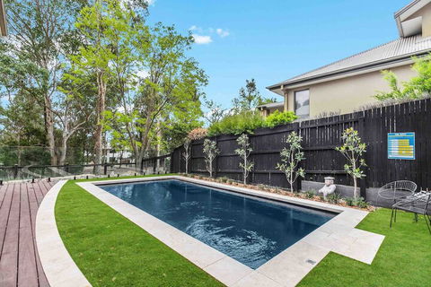 Hunter Treehouse - Tourism Townsville 1