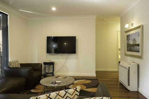 Villa Andante - Tourism Townsville 3